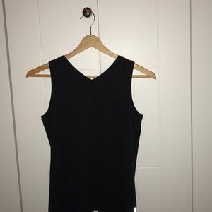 Black ivivva tank top